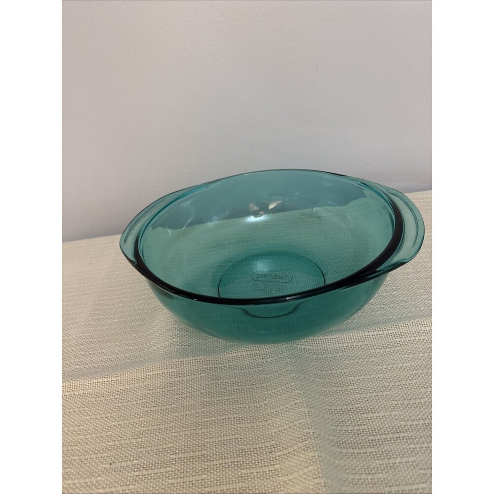 Pyrex Glass  Peacock Turquoise Aqua 2 QT- 2 L Cookware No Lid Crystal Clear